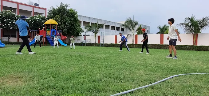 Banner : PARAMOUNT PUBLIC SCHOOL 